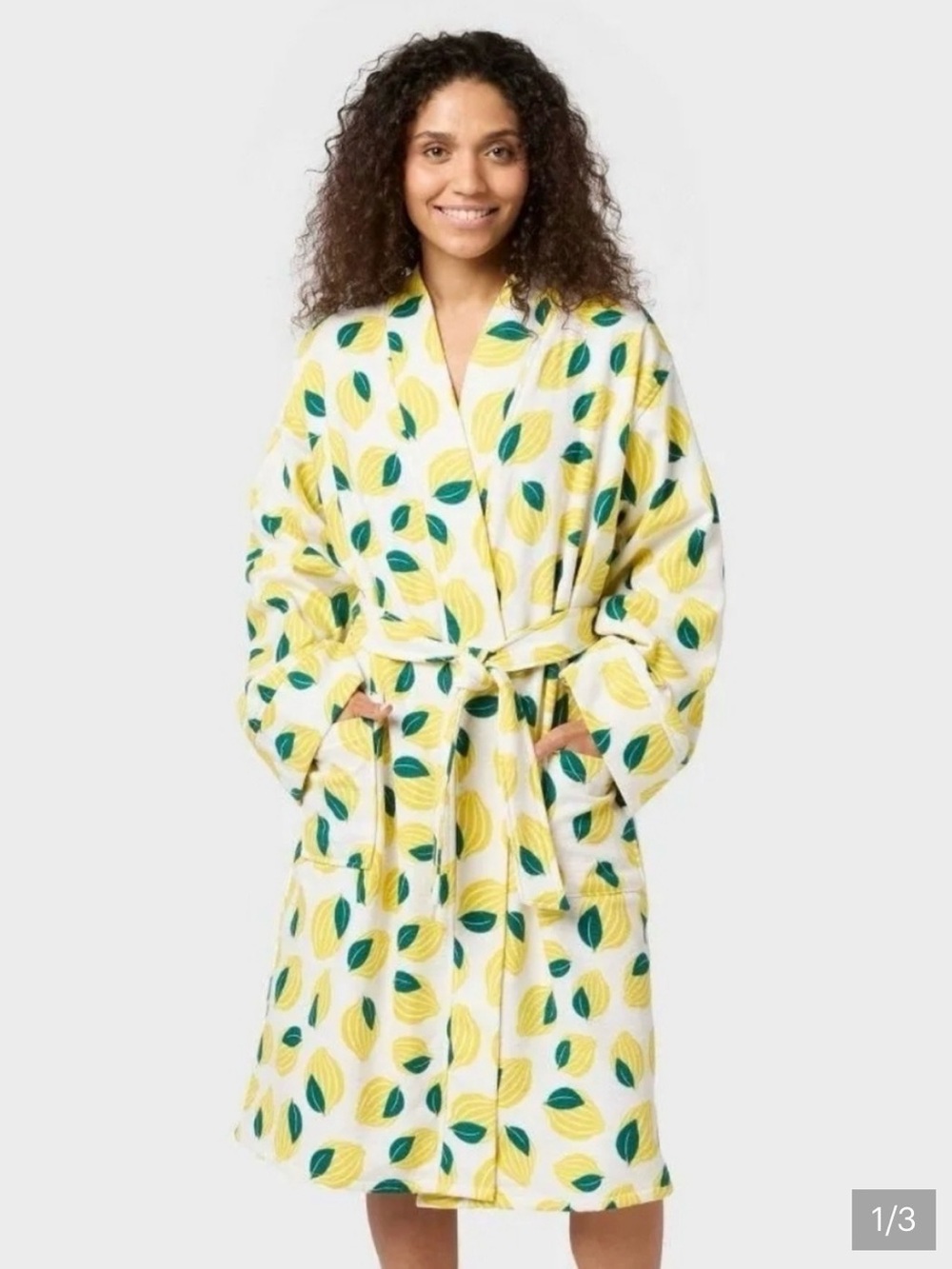 Room Essentials Lemon Leaf 100% Cotton Robe in Yellow & Green